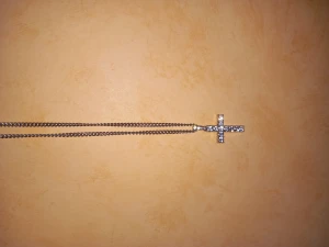 Halsband - Jättefint halsband! Aldrig använd, nyskick.
