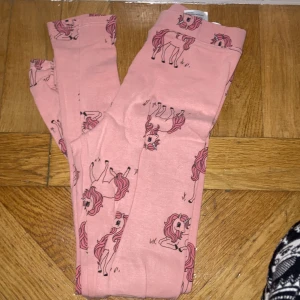 Byxor  - Byxor från h&m jätte fina  