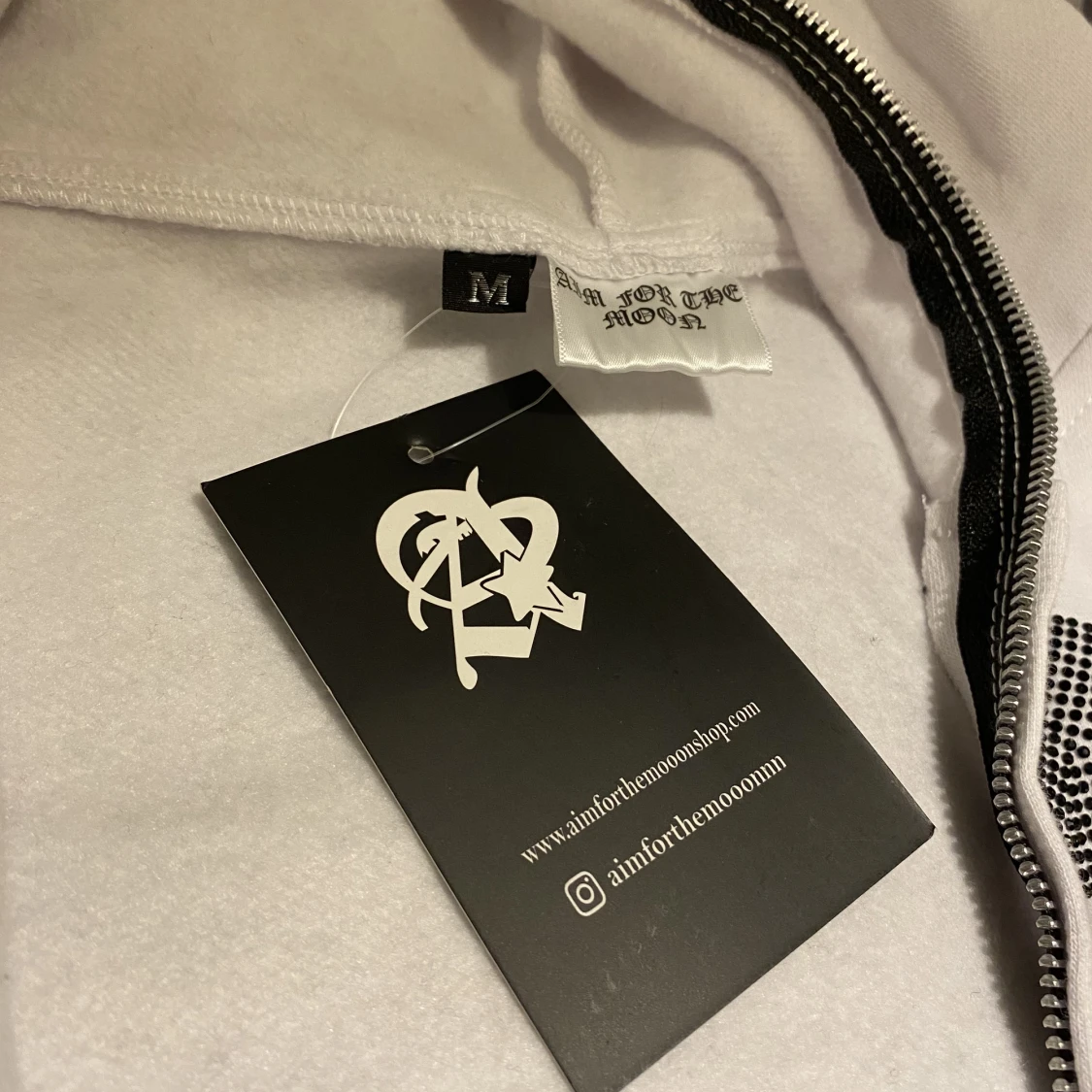 Vit Aim for the moon rhinestone M - 90