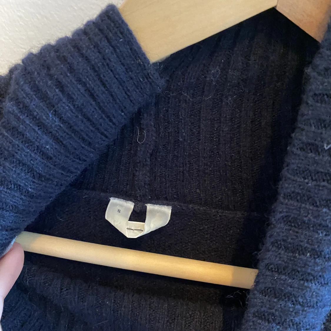 Arket tröja mörkblå  - 90