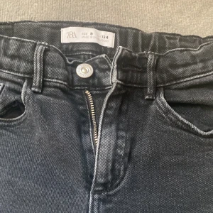 Zara jeans Skinny - Kommer inte till användning längre❤️
