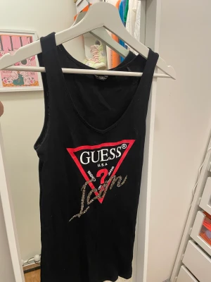 Guess linne - Linne från guess i bra skick