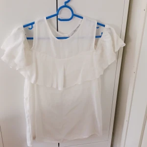 Vit blus - Supperfin vit blus i storlek xs