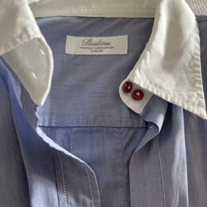 Stenströms skjorta - Säljer min skjorta från stenströms.  Väldigt lite använd  Storlek 34/xs