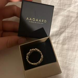 Jätte fin gammal ring från aagaard köpt för 799kr säljer för 150kr