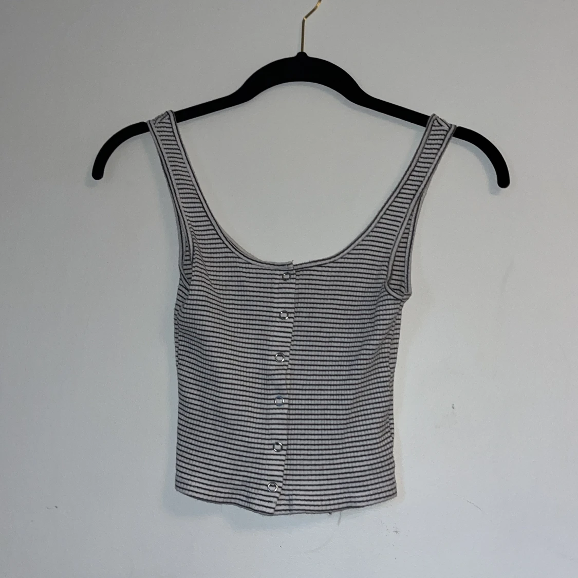 Randig top i svart och vitt