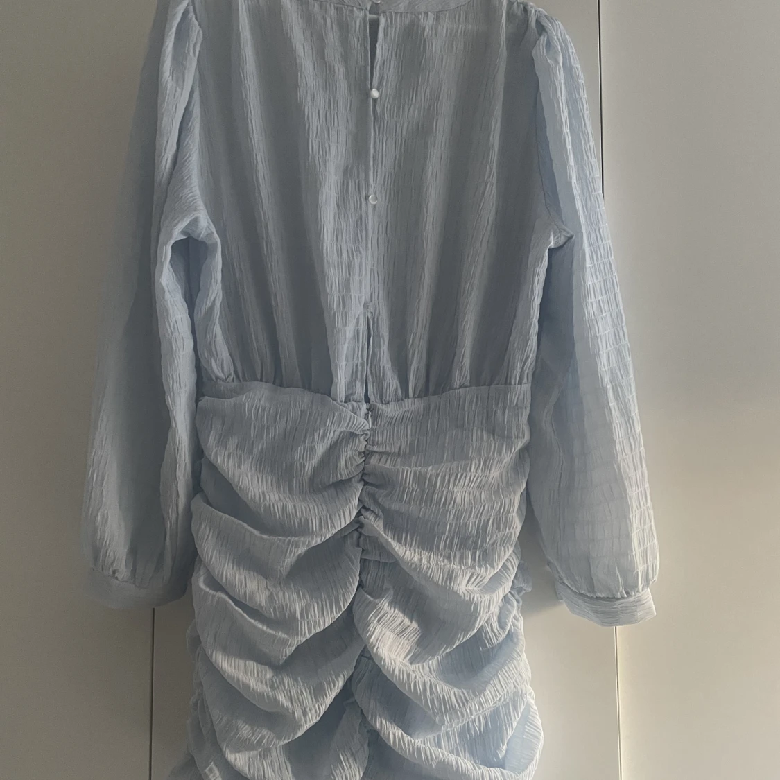 Ljusblå klänning  - 90