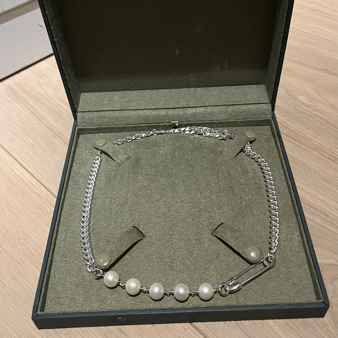 Maria Nilsdotter Halsband  - 90