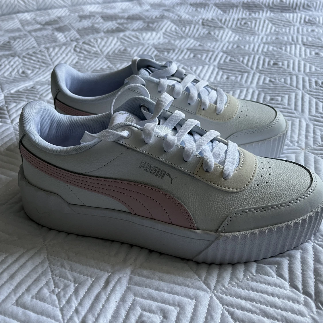 PUMA Carina - brand new