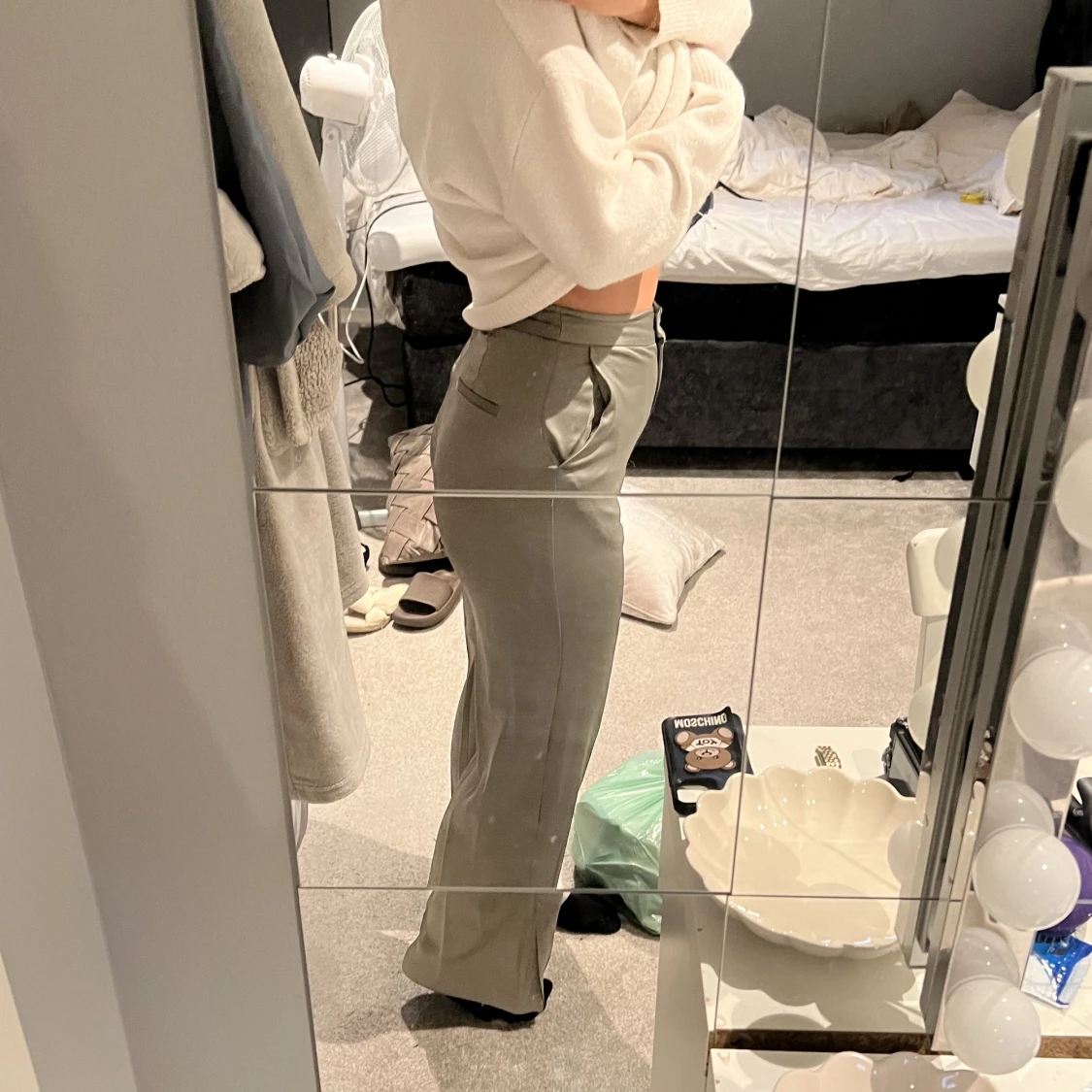 Gröna satinbyxor - 90