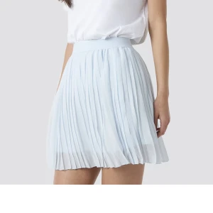 Kjol - Blå minikjol från NA-KD😋