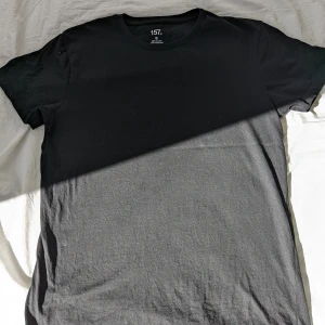 Svart tshirt nr2 - En till svart tshirt i nyskick