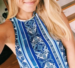 Topp - Topp från ginatricot, storlek 40. Inköpt för några år sedan.