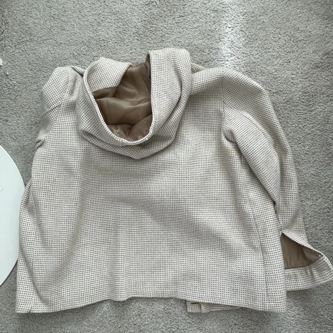 Beige kort kappa - 26