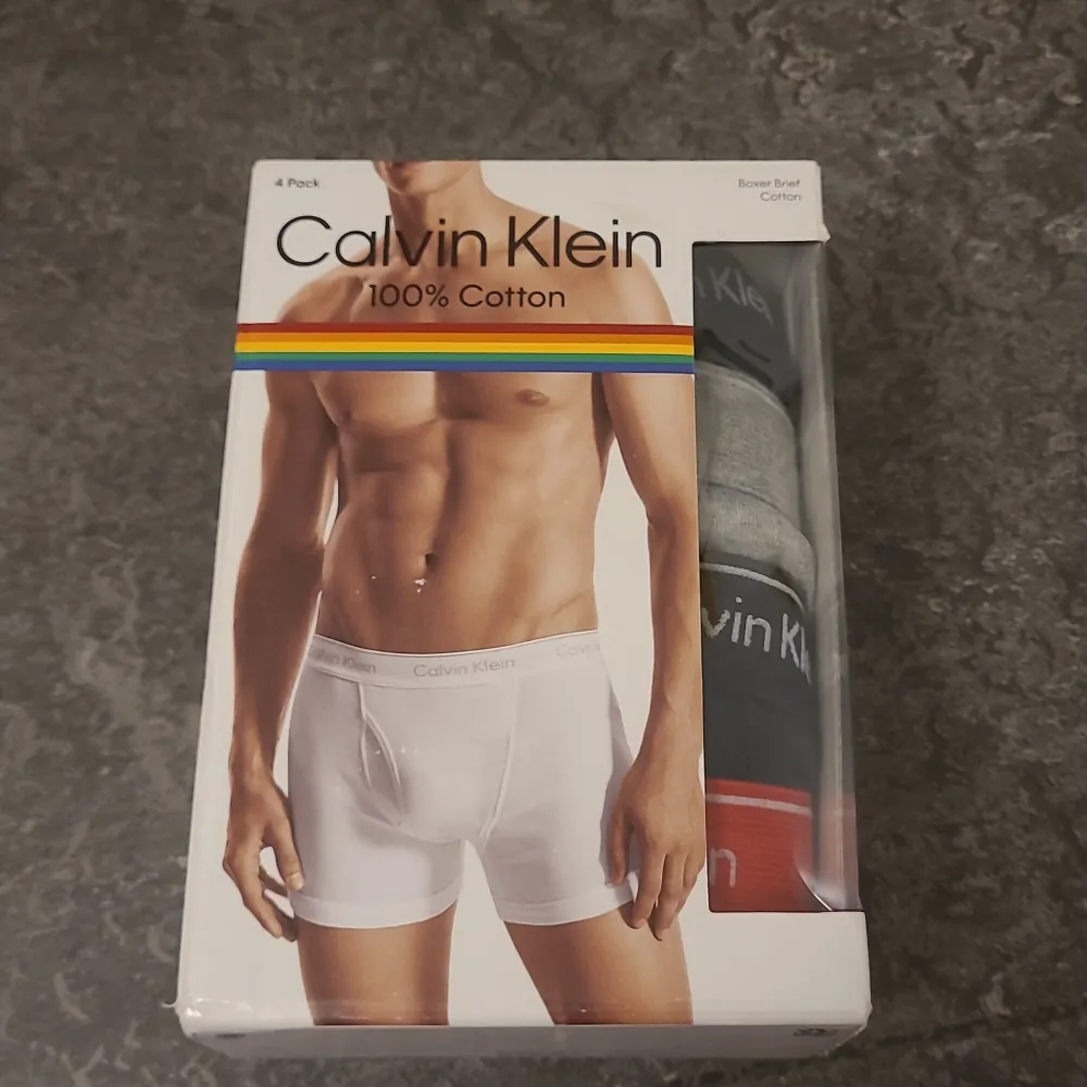 4 st kalsonger från Calvin Klein. Shorts.