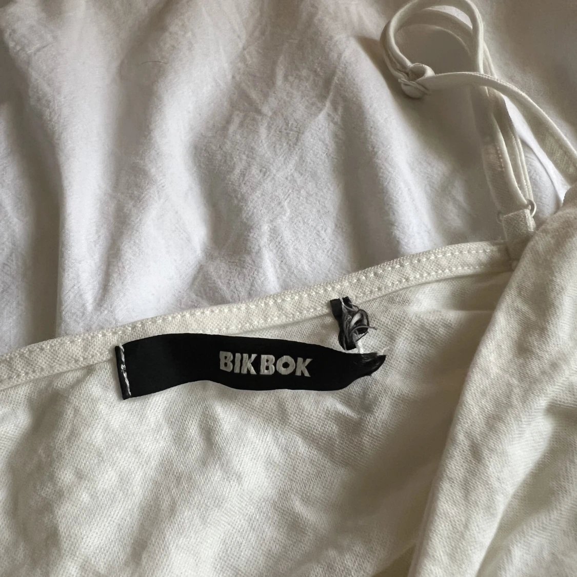 Krämvit topp storlek S - 90