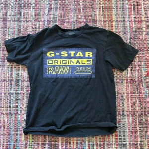 G-Star T-shirt  - En vanligt snygg t shirt från G star som inte kommer till användning längre:( 