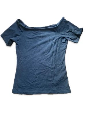 T-shirt  - Svart T-shirt