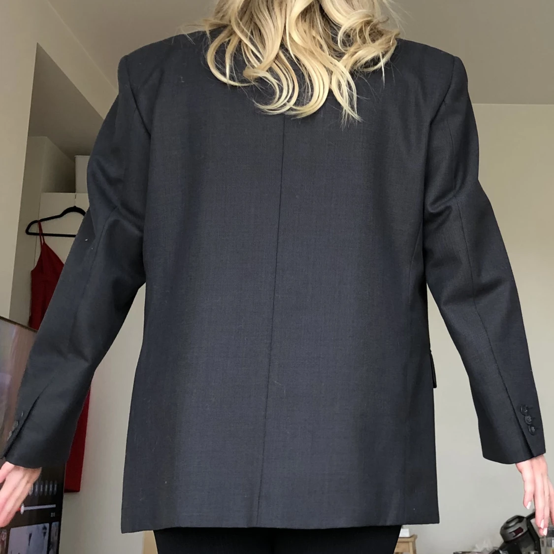 Mörkgrå kavaj - 90