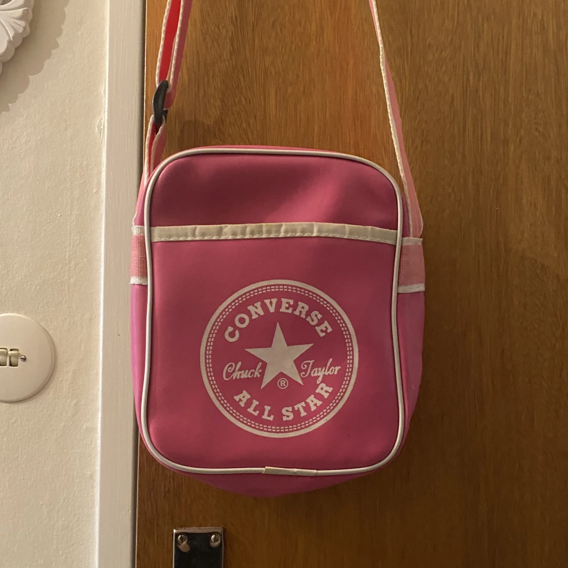 Axelremsväska Converse