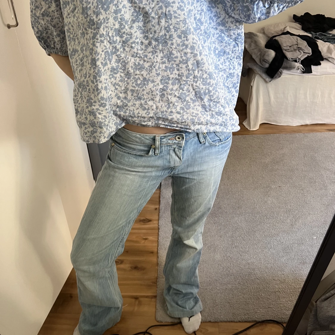 Lågmidjade jeans