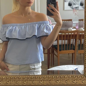 Zara blus - Vacker zara blus som passar till allt, både vardags och fest. Vacker knytning i ryggen. Storlek S 🫶❤️