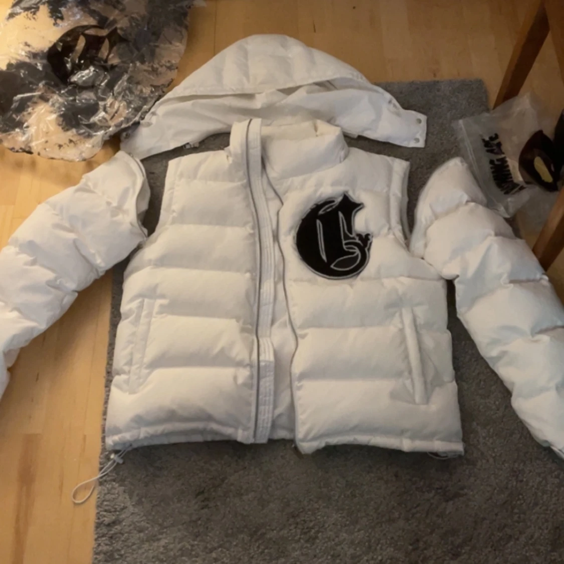 Corvidae jacka Medium storlek