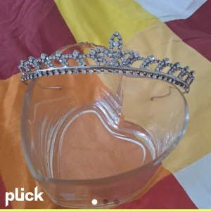 Tiara  - Tiara