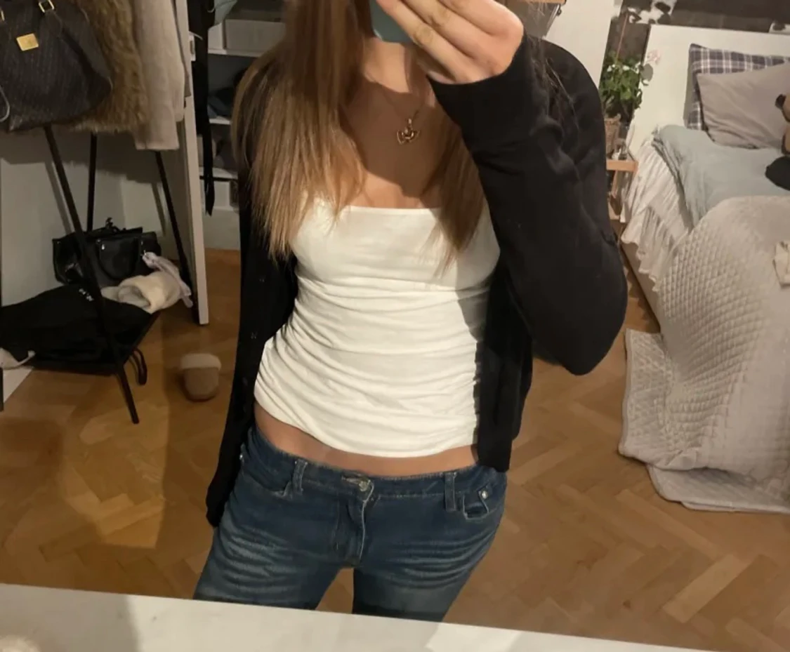 Finstickad kofta h&m - 90