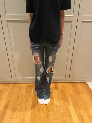 Såå snygga jeans!! - Jätte snygga, eftertraktade & unika jeans!!❤️‍🔥❤️‍🔥