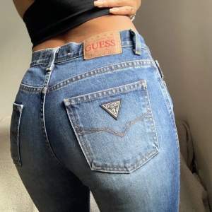 Guess jeans köpt på Humana - bra skick! Tyvärr för små för mig ❤️ passar mellan XXS-S