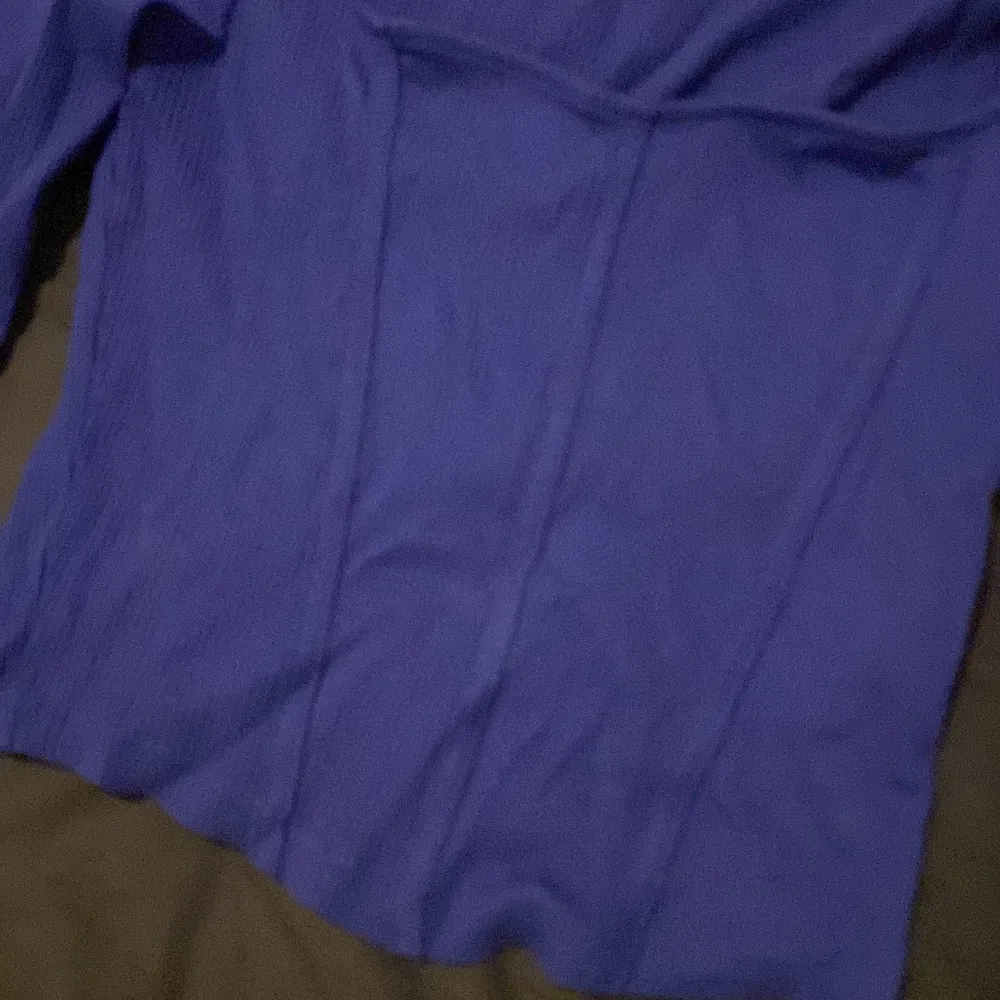 Blå tröja från bikbok i strl S, köpt för 2 år sen ca. Använd 1 gång.. Tröjor & Koftor.