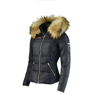  rock and blue jacka  - Hej säljer en fin   rock and blue jacka för  1000 tryck inte på köp nu