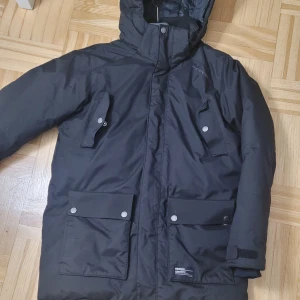 Everest jacka - Storlek 158 använd få gånger en S och M kan också ha den