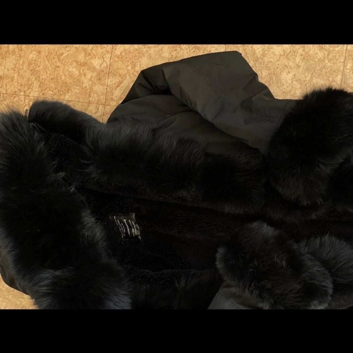 Fatima parka 2000kr - 91