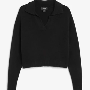 Monki tröja - Säljer min stickade tröja den Monki spxjagvonte använder den längre. Köptes förra hösten för 300 och den är nu helt slutsåld. Skriv för mer bilder eller funderingar💗