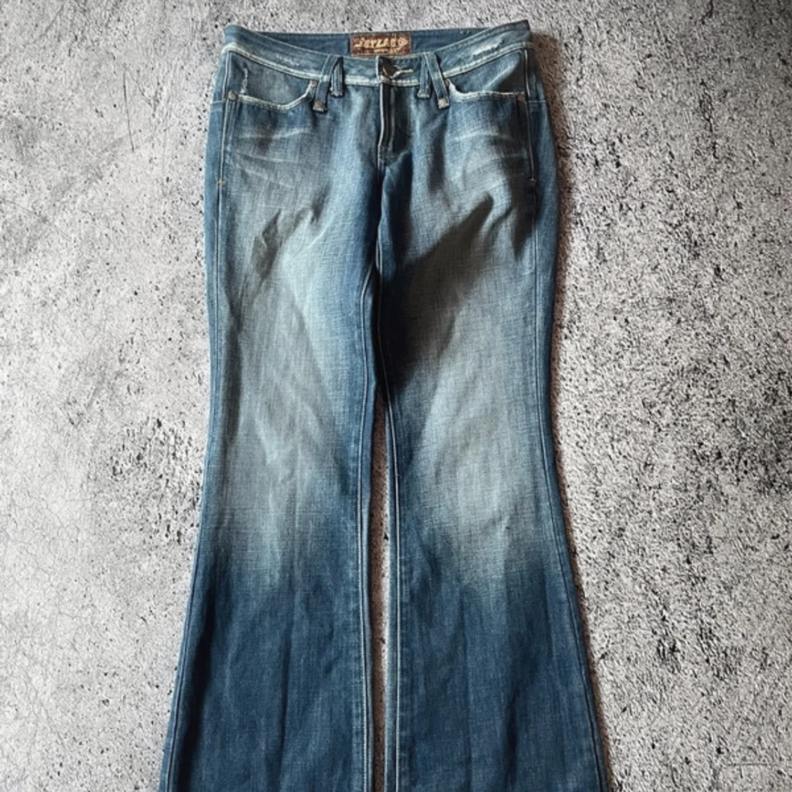 Lågmidjade jeans!