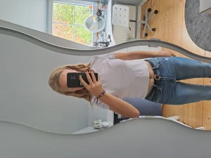Croppad t shirt - Jätte fin ljuslila t shirt från Zara❤️
