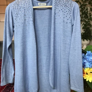 Inomhus kappa  - Super gullig inomhus kappa för tjejer. Storleken kan du se i bilderna. 💕