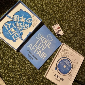 BTS- album  - Bts album Skool Luv Affair *special edition* 💕inprincip helt orörd, har bara stått i hyllan i 3 år. Köparen står för frakten. Kontakta mig om du vill köpa💌