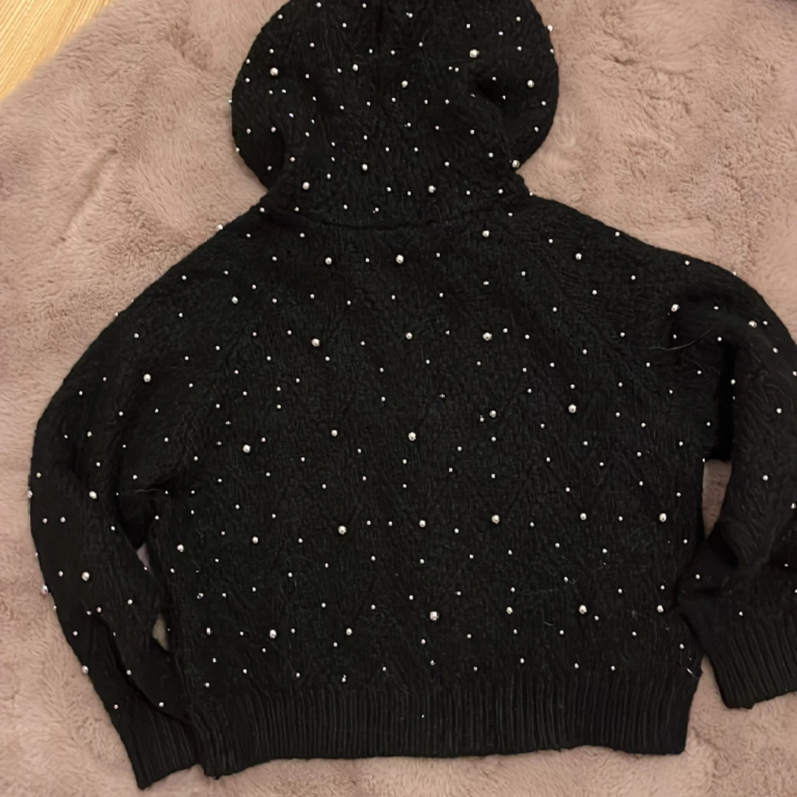 Slutsåld zara hoodie  - 91