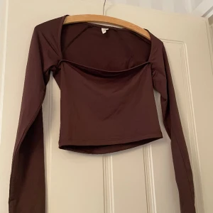 Topp - Fin topp från Nelly 