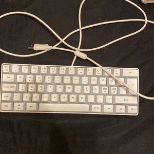 Tangentbord  - Säljer min mini keyboard eftersom jag inte använder den längre 