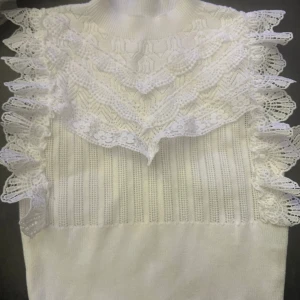 vit topp - oanvänd💓💓