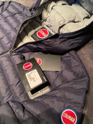 Ny colmar jacka - Skick 10 Ny med prislapp. Köpt på Johnells. Nypris: 3499kr  Skicka PM vid frågor!