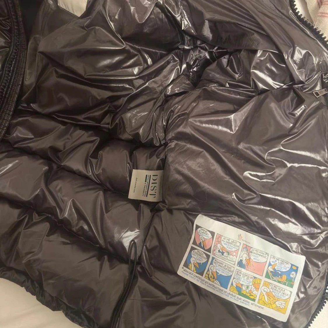 Moncler Maya äkta storlek 2/S  - 90