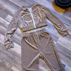 Brunt sett - Brunt sett från SHEIN 🤍