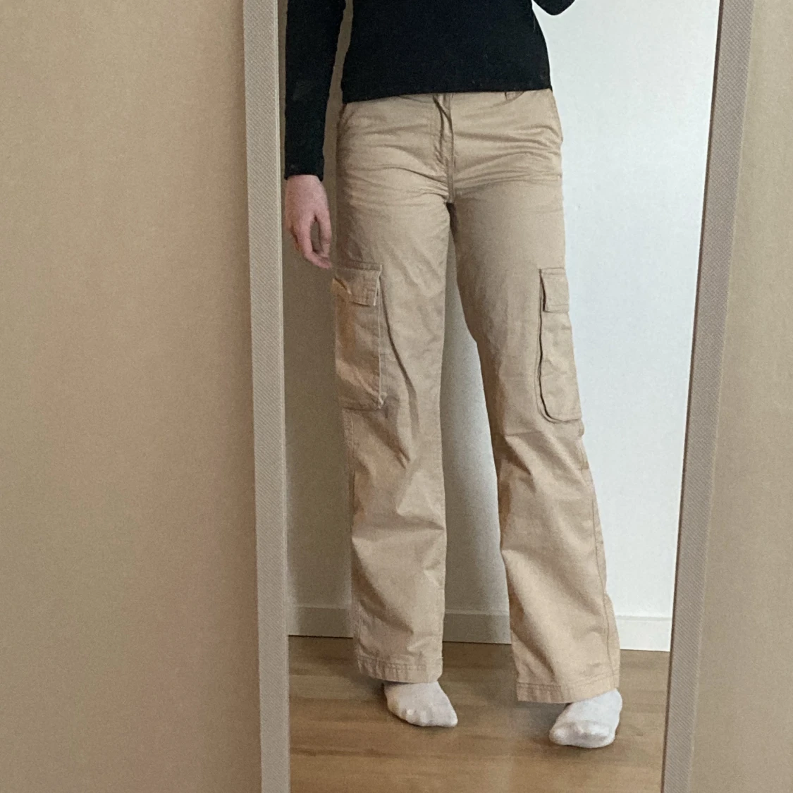 cargo pants från ginatricot 