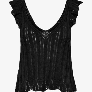 Stickat linne  - Helt slutsålt somrigt stickat linne från only. Passar xs-m. Använt en gång.