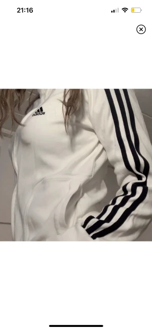 Adidas kofta/fleece - En superfin adidas kofta❤️perfekt till hösten